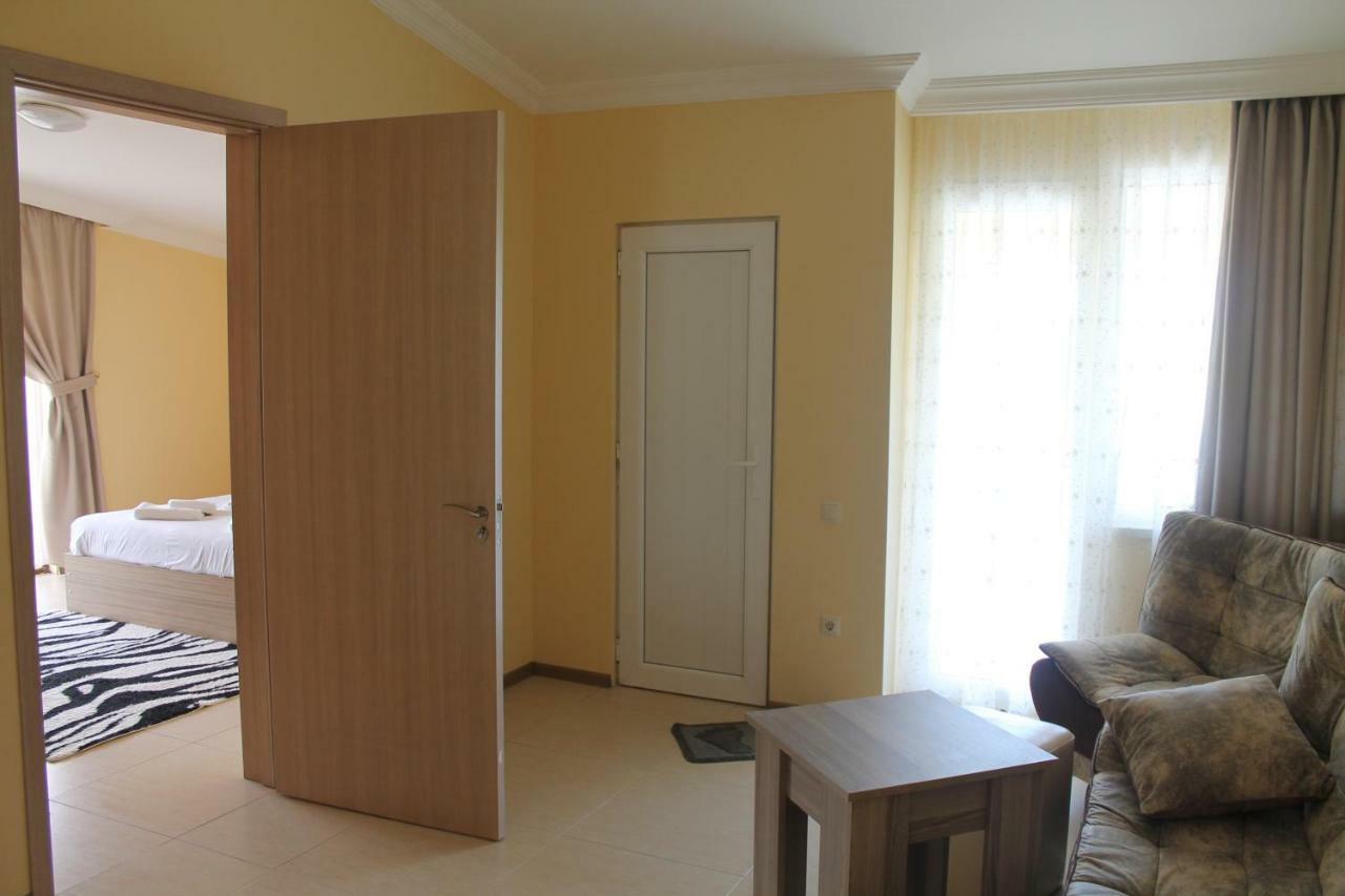 Okro Life Kobuleti Esterno foto